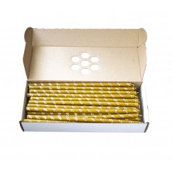 Свечи с узкой золотистой...