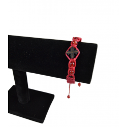 Браслет вязаный красный